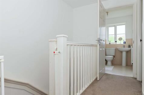 For Sale by Aspire Residential | Teulon Court