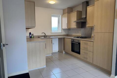 Kitchen 1 .jpg