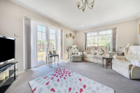 For Sale by  Aspire Residential | Glynde Avenue