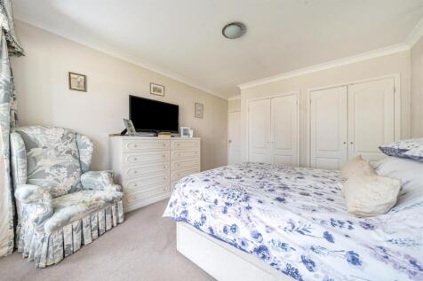 For Sale by  Aspire Residential | Glynde Avenue