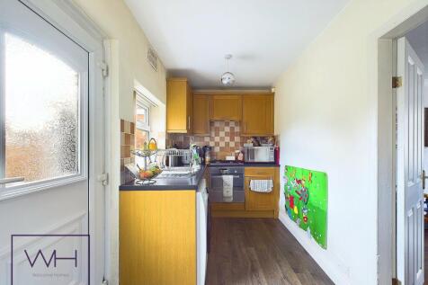 CAM03785G0-PR0163-ST