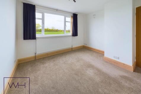 Bedroom 2 -STILL059