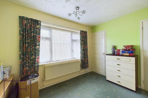 CAM03785G0-PR0182-ST