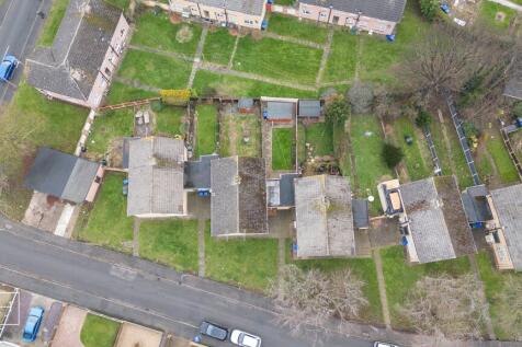 22 Wroxham Way, Cusw