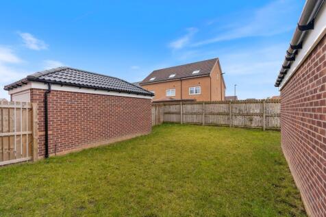 20 Riverside Lane, W