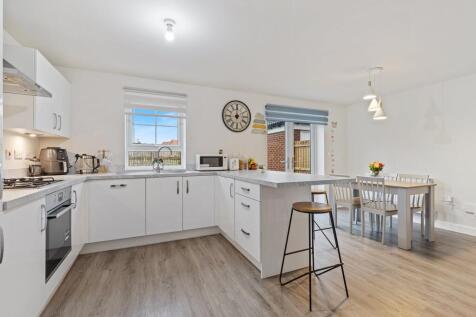 20 Riverside Lane, W