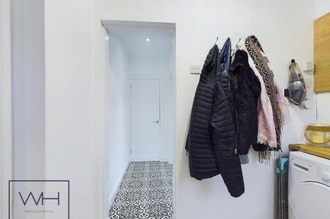 CAM03785G0-PR0196-ST