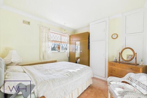 CAM03785G0-PR0227-ST