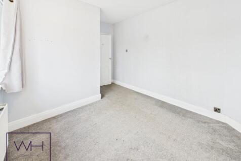 CAM03785G0-PR0228-ST