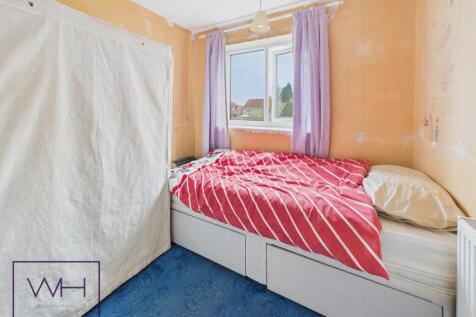 CAM03785G0-PR0232-ST