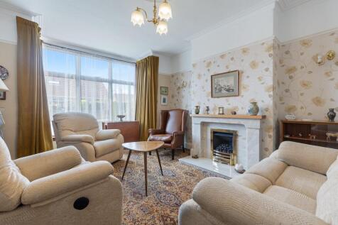 2 Crabgate Drive, Sk