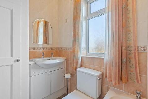 2 Crabgate Drive, Sk
