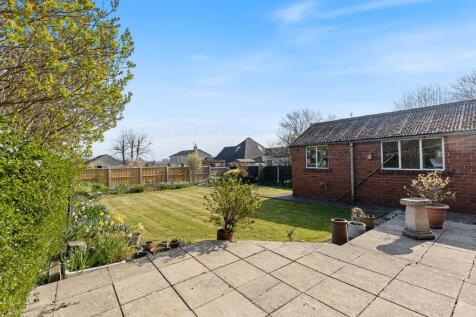 2 Crabgate Drive, Sk