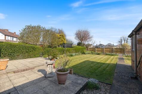 2 Crabgate Drive, Sk