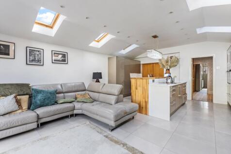 82 Cusworth Lane, Do