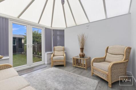 WH¿20 Douglas Road, 