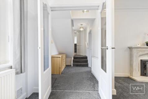 WH¿20 Douglas Road, 