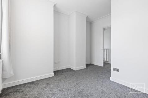 WH¿20 Douglas Road, 
