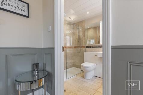 16 Barnsley Rd, Scaw