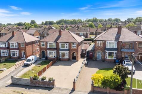 16 Barnsley Rd, Scaw
