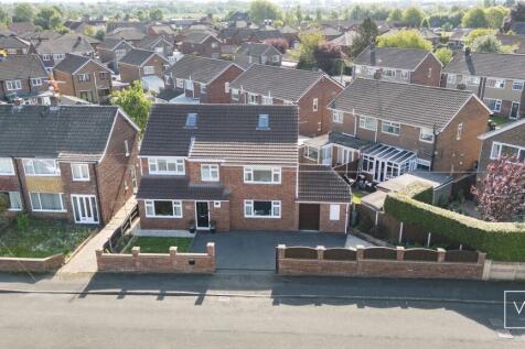 13 Ashburnham Close 