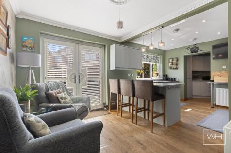 13 Ashburnham Close 