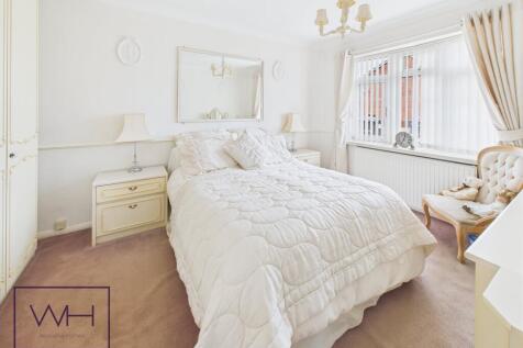 CAM03785G0-PR0262-ST