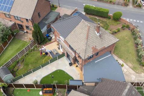 2 Colchester Court, 