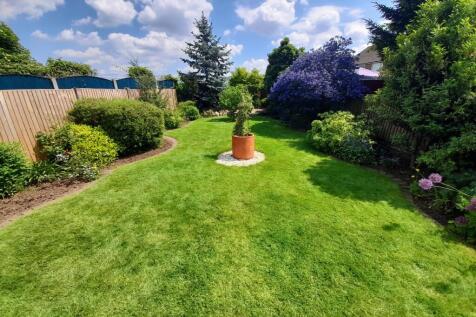 Rear Garden - Full B