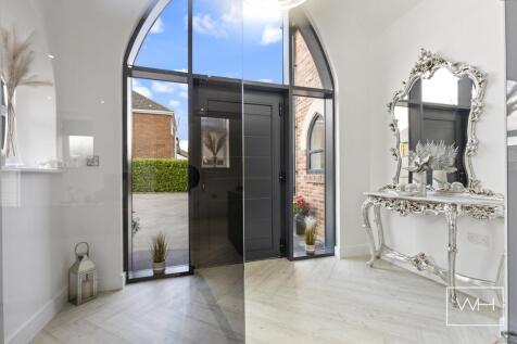 17 Oxton Drive, Warm