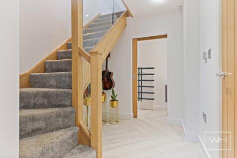 17 Oxton Drive, Warm