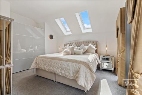 17 Oxton Drive, Warm