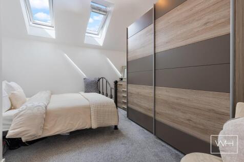 17 Oxton Drive, Warm