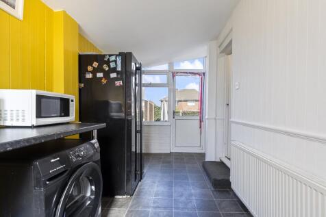 45 Winchester Way 11