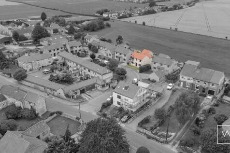 4 Manor Farm Close, 