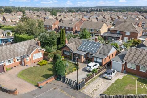 16 Chepstow Gardens,