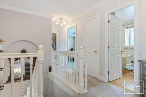 18 Roe Croft Close, 