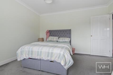 97 Wellington Grove,