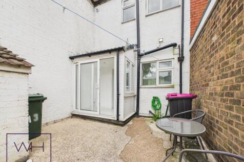 CAM03785G0-PR0308-ST