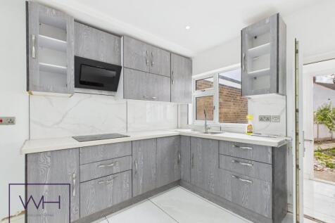 CAM03785G0-PR0308-ST