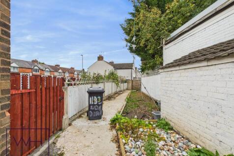 CAM03785G0-PR0308-ST