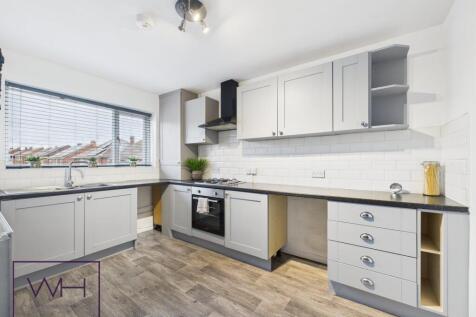 CAM03785G0-PR0317-ST