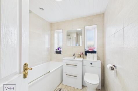 CAM03785G0-PR0212-ST