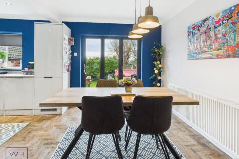 CAM03785G0-PR0212-ST