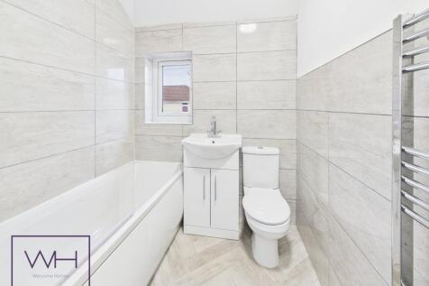 CAM03785G0-PR0318-ST