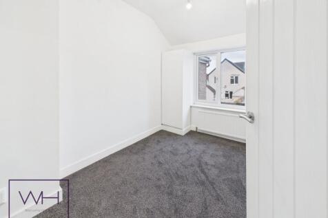 CAM03785G0-PR0318-ST