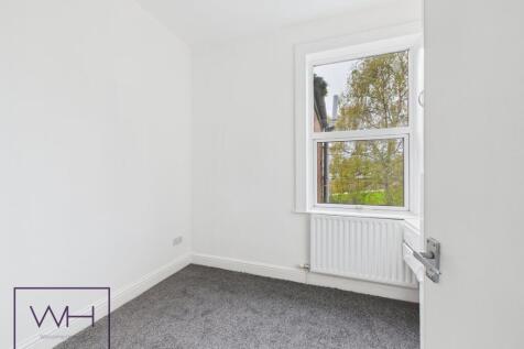 CAM03785G0-PR0315-ST