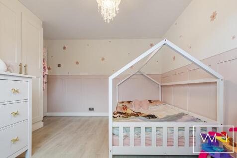 17 St Giles Gate, Cu