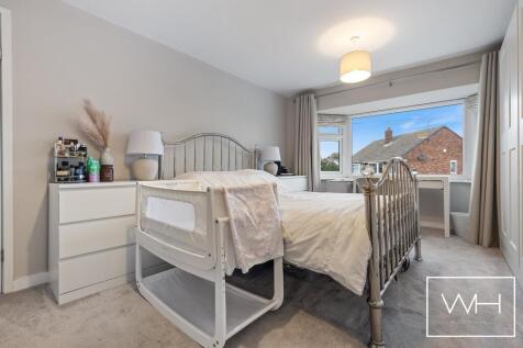 17 St Giles Gate, Cu