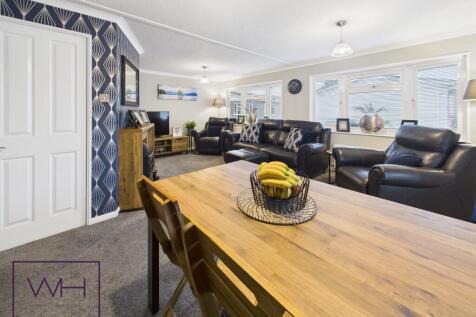 CAM03785G0-PR0319-ST